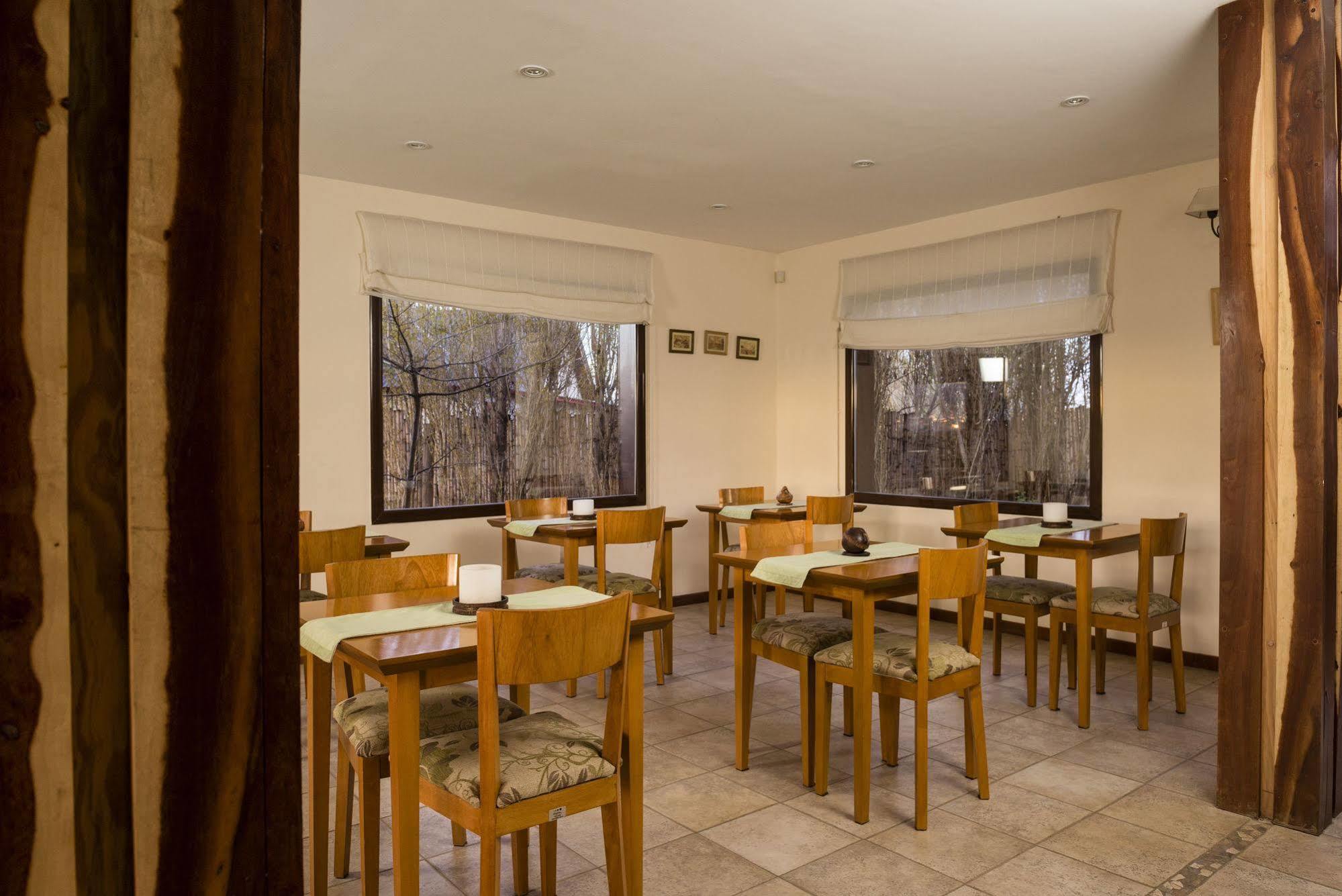 Hosteria Roblesur El Calafate Exterior photo